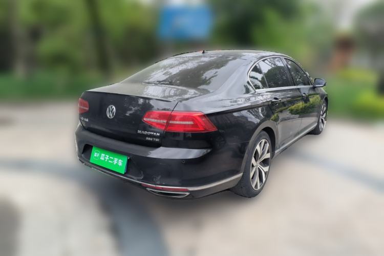 Used Volkswagen Magotan 2018 380TSI DSG Flagship Edition Rear Right 45 Deg