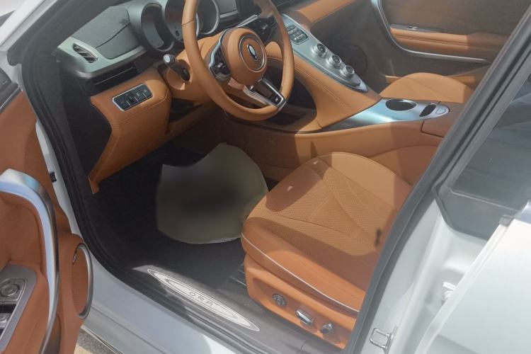 Used ORA Lightning Cat 2022 555 km Luxury Edition