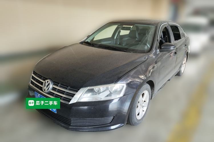 Used Volkswagen Lavida 2015 1.6L Automatic Fashion Edition