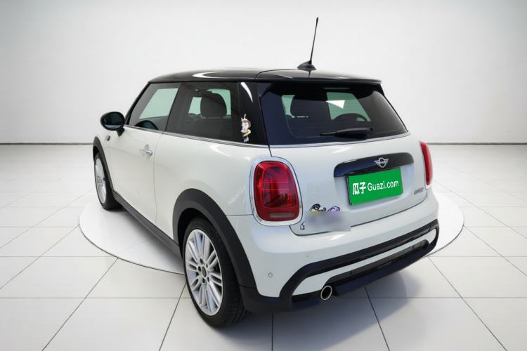 Used MINI 2022 1.5T COOPER Classic Edition Rear Left 45 Deg