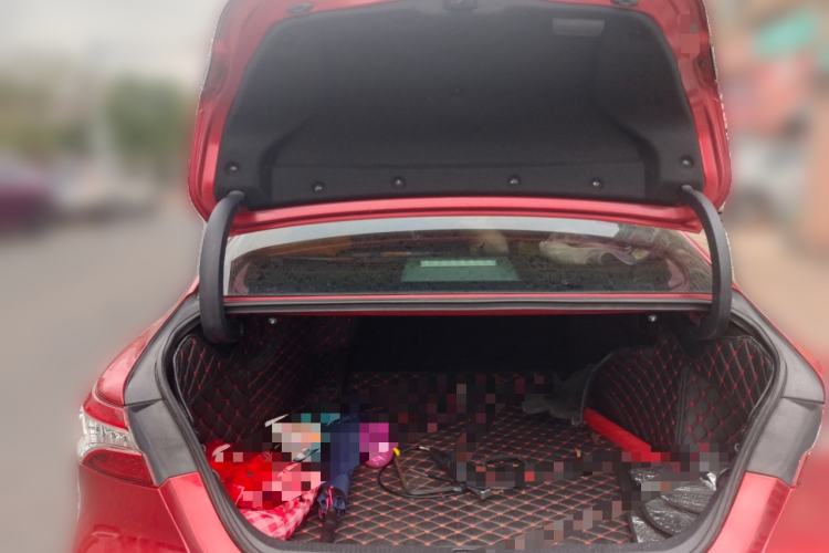 Used Toyota Camry 2018 2.0G Luxury Edition
