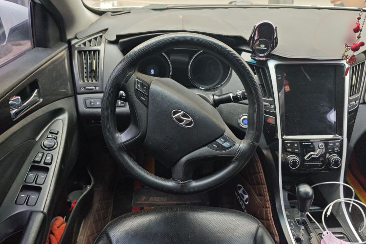 Used Hyundai Sonata 2013 2.0L Automatic Luxury Edition