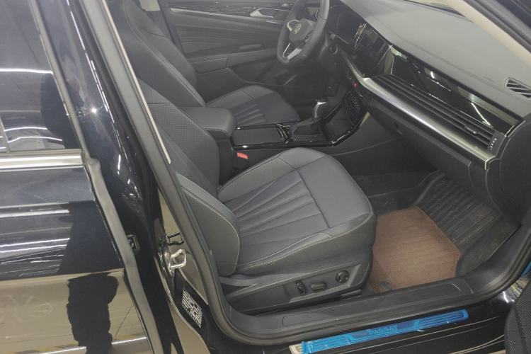 Used Volkswagen Passat 2024 330TSI Starry Elite Edition