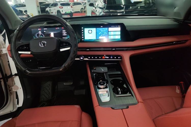 Used CHANGAN CS75 PLUS 2024 3rd Generation Champion Edition 2.0T Intelligent Drive Performance Model