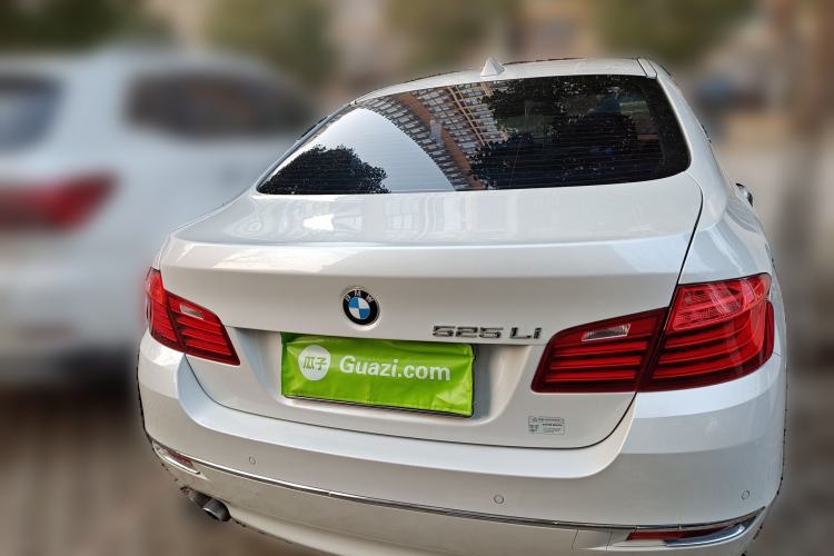 Used BMW 5 Series 2014 525Li Luxury Design Package