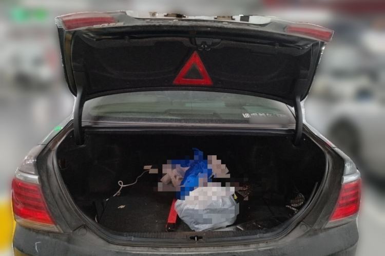 Used Toyota Crown 2012 2.5L Royal Comfort Edition Trunk