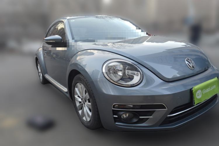 Used Volkswagen Beetle 2017 180TSI Yile Edition Front Right 45 Deg