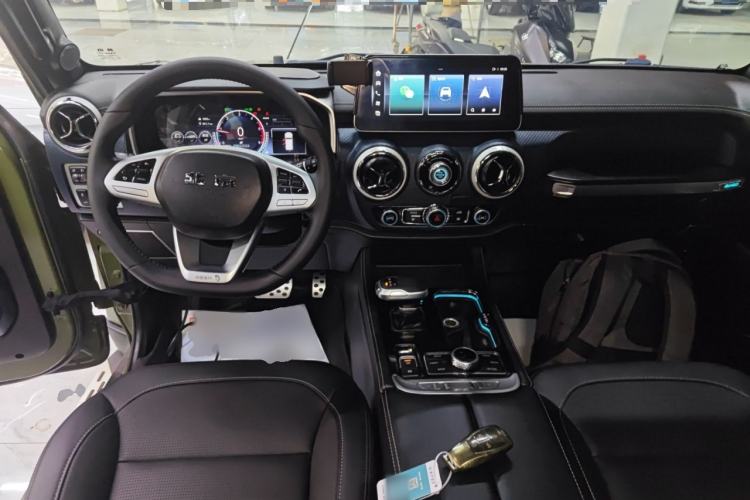 Used BAIC Off-Road BJ40 2023 2.0D Automatic Four-Wheel Drive Blade Hero Edition Adventurer Type
