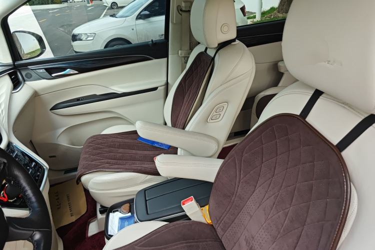 Used Buick GL8 2020 Avenir Avia Six-Seat Deluxe Edition