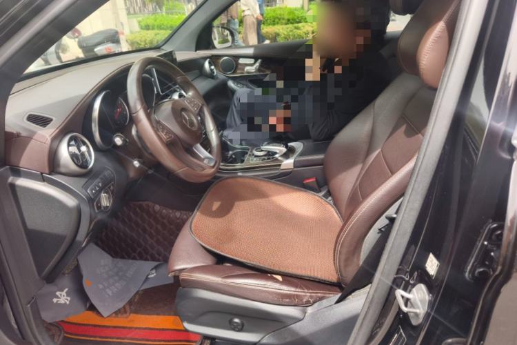 Used Mercedes-Benz GLC 2018 GLC 260 4MATIC Luxury Model Left Front Seat