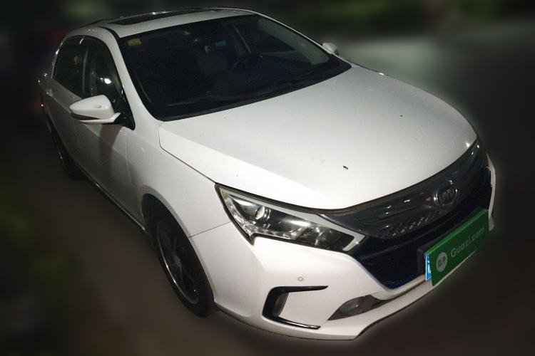 Used BYD Qin New Energy 2014 1.5T Flagship Model
