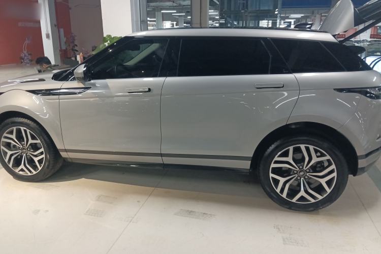 Used Land Rover Range Rover Evoque 2023 Aurora L 249 PS Luxury Edition