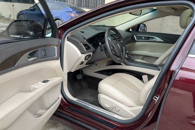 Used Lincoln MKZ 2017 2.0T Luxury Edition