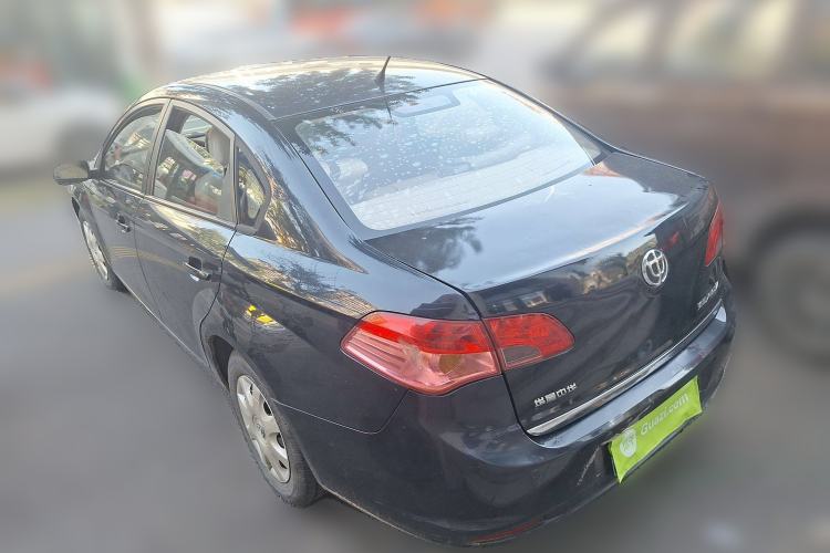 Used Brilliance Junjie FSV 2011 New Edition 1.5L Automatic Comfort Model
