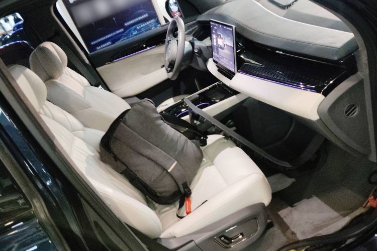 Used Zeekr 009 2022 WE Edition