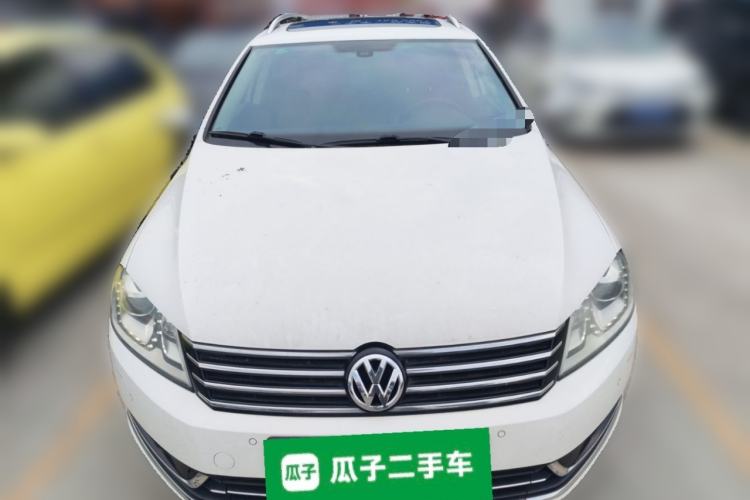 Used Volkswagen Magotan 2012 Travel Edition 2.0 TSI Luxury Version Front