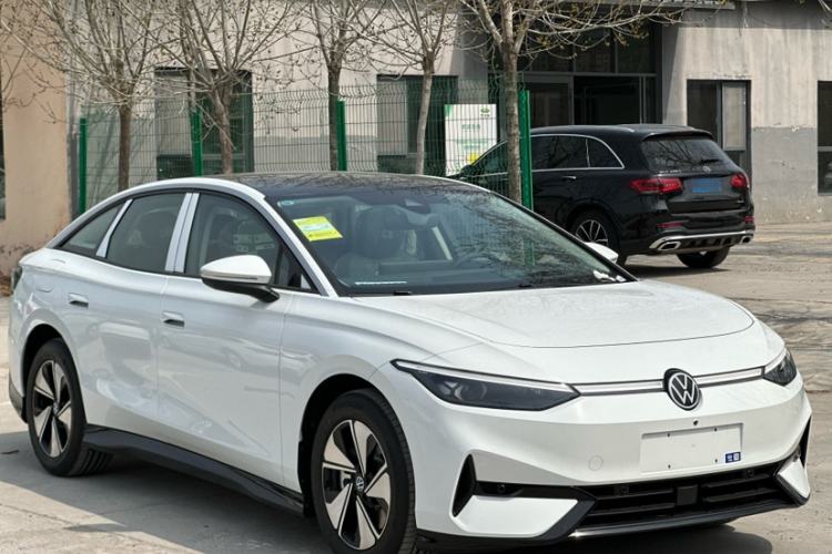 Used Volkswagen ID.7 VIZZION 2024 AIR model Exterior 2