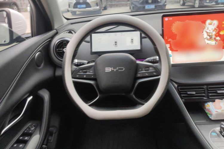 Used BYD Sealion 05 DM-i 2025 DM-i Smart Drive 115KM Prestige Model Steering Wheel