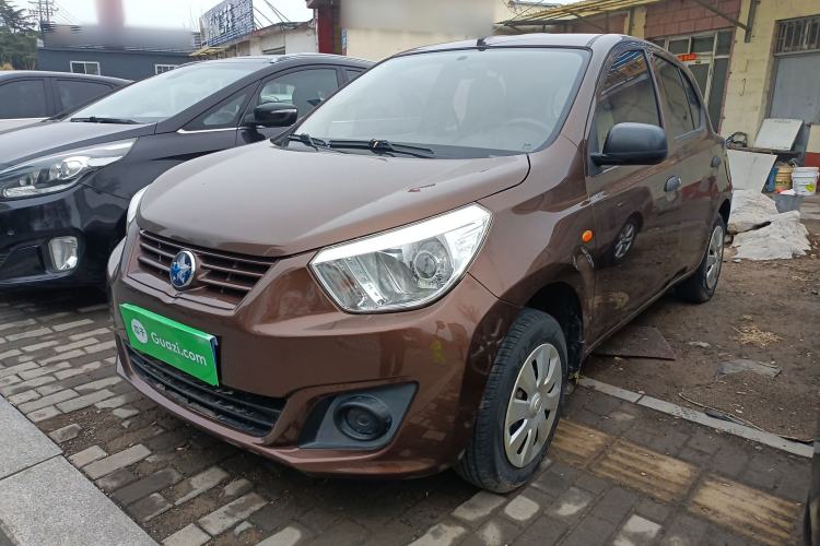 Used Venucia R30 2014 1.2L Manual Enjoyment Edition