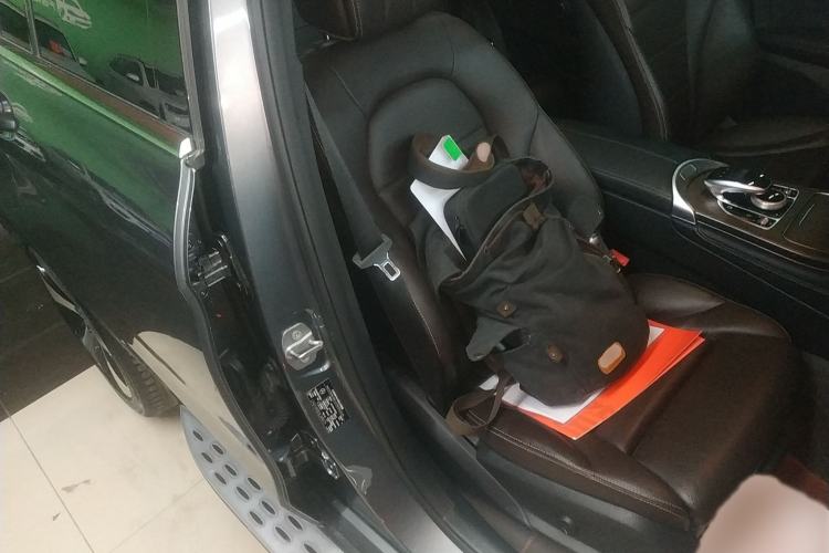 Used Mercedes-Benz GLC 2018 Refreshed GLC 300 4MATIC Dynamic Edition