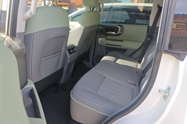 Used BAIC Off-Road BJ40 Electric Drive 2025 Advanced Edition