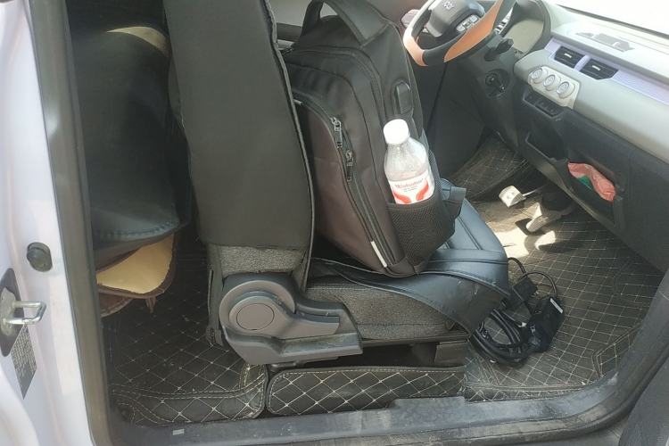 Used Chery QQ Ice Cream 2022 120km Conical Shape Lithium Iron Phosphate
