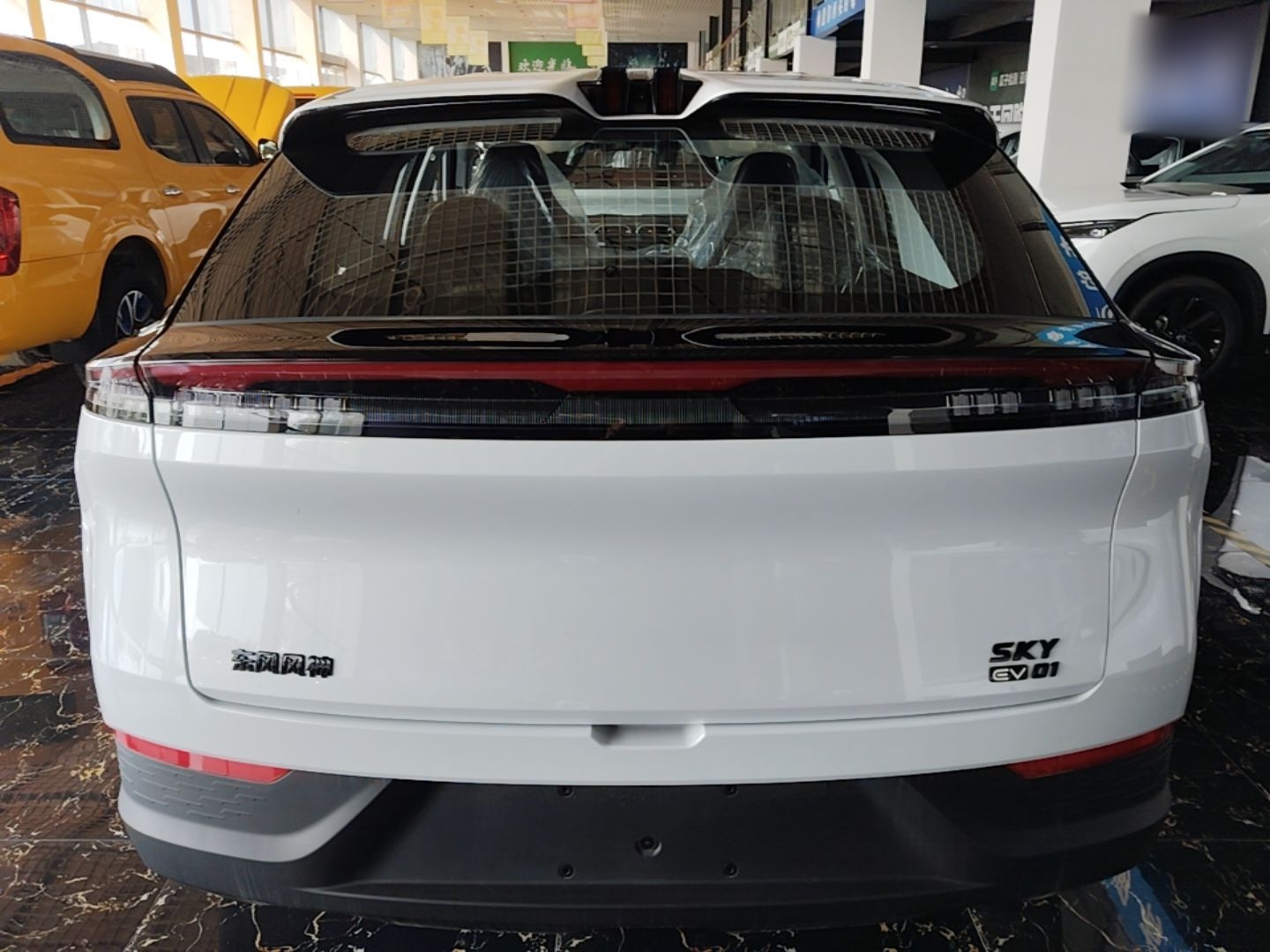 Dongfeng Aeolus SKY EV01 2025 530 km AIR Elite Edition — снимка 5