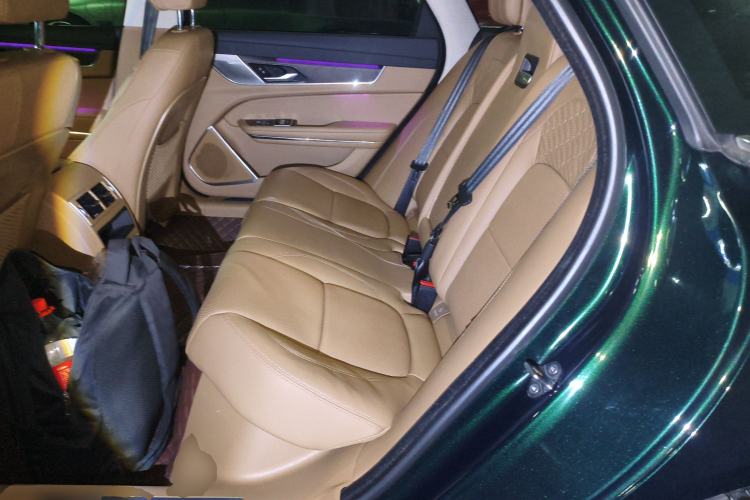 Used Jaguar XFL 2024 2.0T P250 Two-Wheel Drive Prestige Luxury Edition Left Rear Seat