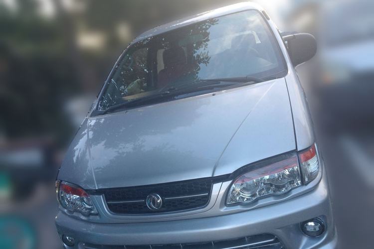 Used FORTHING Lingzhi 2016 V3 1.5L 7-Seater Standard Model China V Emission Standard