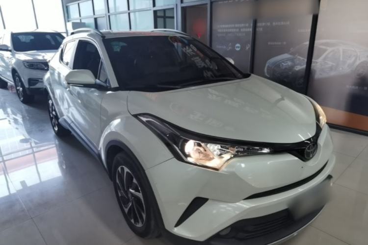 Used Toyota IZOA 2018 2.0L Yichi Edition China V Standard
