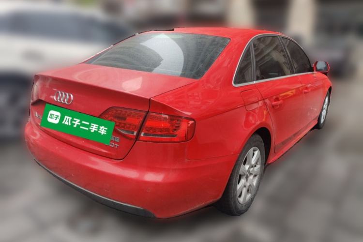 Used Audi A4L 2012 2.0 TFSI automatic standard version