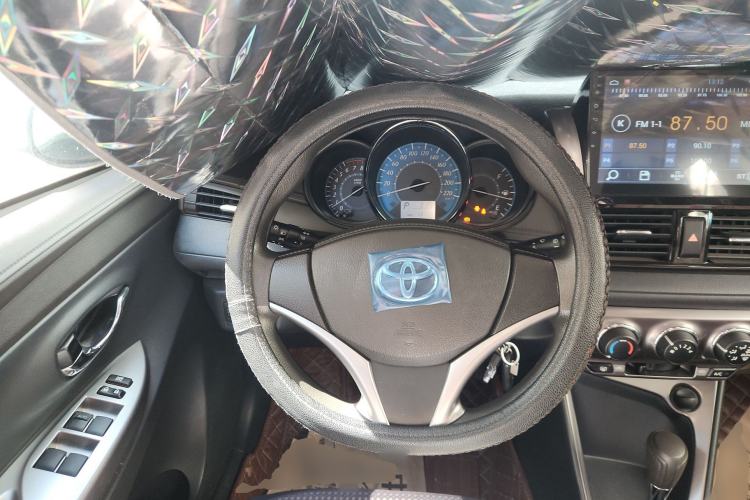 Used Toyota YARiS L Zhi Xuan 2015 1.5E Automatic Charm Edition