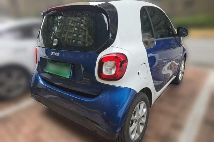 Used smart fortwo 2018 1.0L 52kW Hardtop Dynamic Version China V