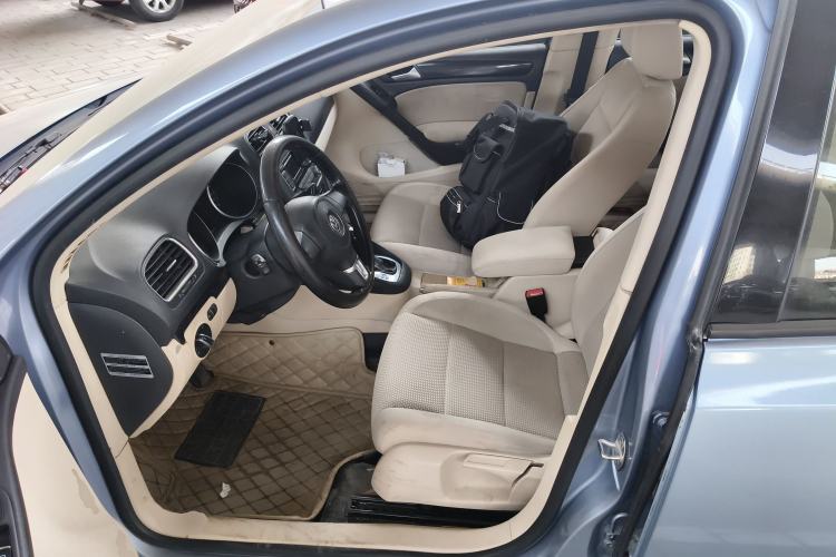 Used Volkswagen Golf 2012 1.4 TSI Automatic Comfort Edition Left Front Seat