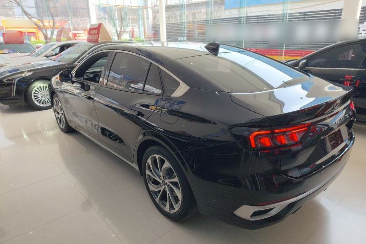 Used Ford Mondeo 2023 EcoBoost 245 Ultimate Model
