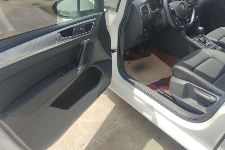 Used Volkswagen Golf Sportsvan 2019 280TSI Automatic Trendy Edition China V Standard
