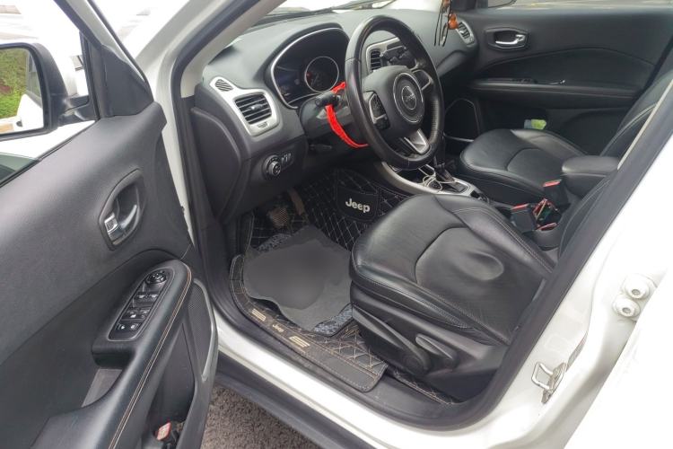 Used Jeep Compass 2017 200T Automatic Family Edition