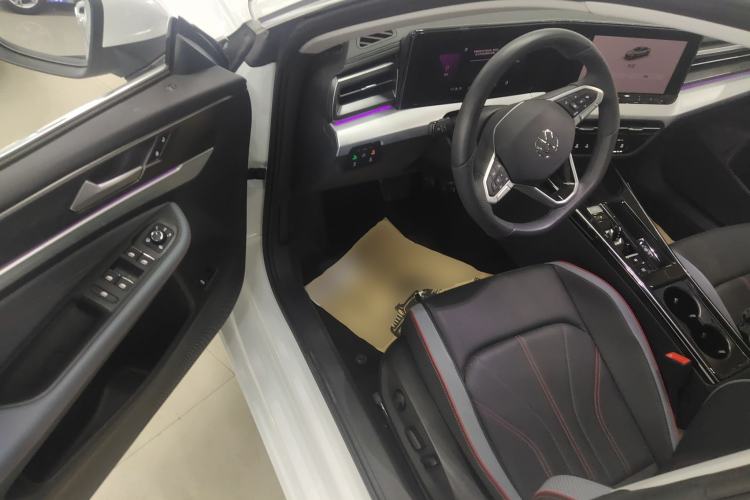 Used Volkswagen Lamando 2025 Lavida L 280TSI DSG Cool & Spicy Edition
