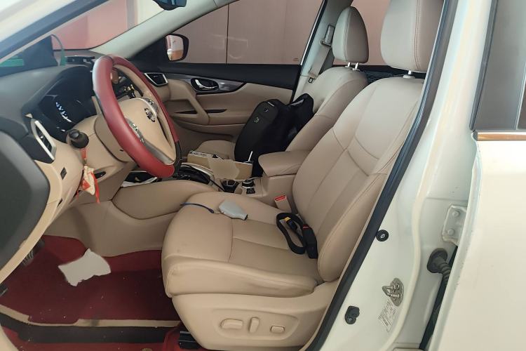 Used Nissan X-Trail 2014 2.5L CVT Luxury Edition 4WD