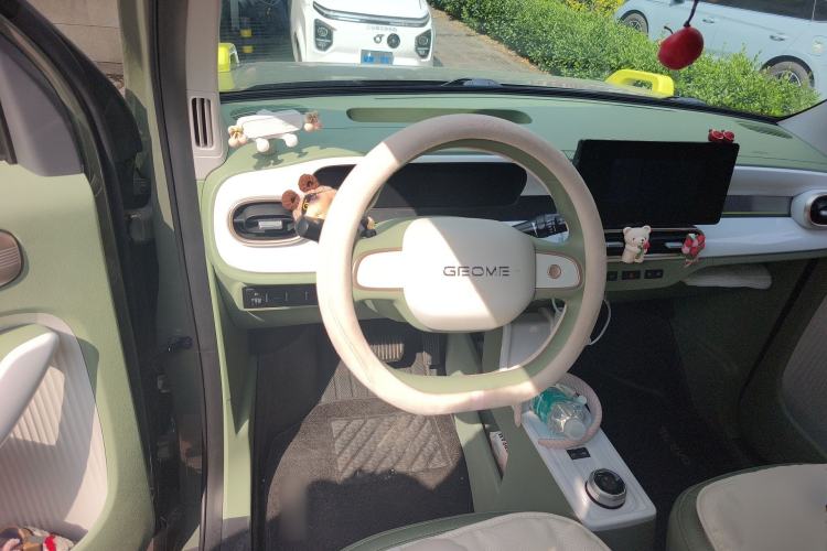 Used Geely Galaxy Panda 2025 210km Panda Rider Steering Wheel