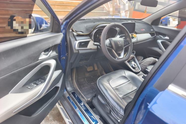 Used Baojun 510 2017 1.5L Automatic Fashion Model