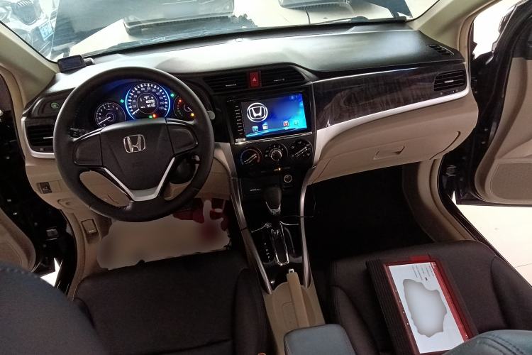 Used Honda Crider 2015 1.8L automatic comfort version