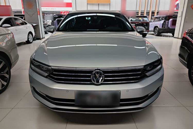 Used Volkswagen Magotan 2019 330TSI DSG Luxury Model China V Standard Front