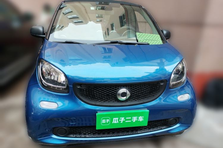Used smart fortwo 2015 1.0L 52 kW hardtop Dynamic version