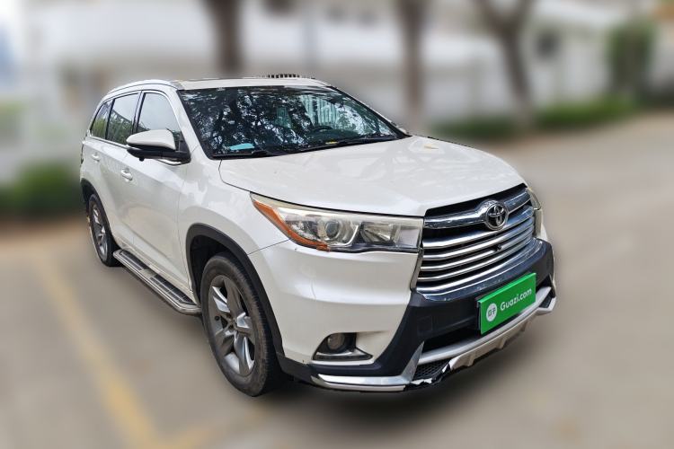 Used Toyota Highlander 2015 2.0T Four-Wheel Drive Luxury Edition 7-Seater Front Right 45 Deg