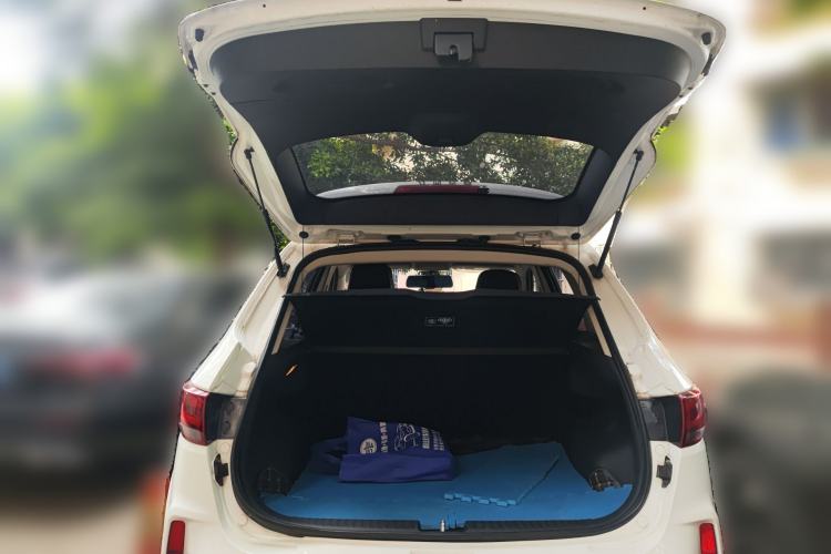 Used Bestune X40 2019 1.6L Manual Luxury Edition China VI Trunk