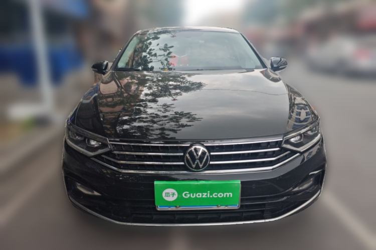 Used Volkswagen Magotan 2023 2 Million Units Limited Edition 330TSI DSG Leading Version Front