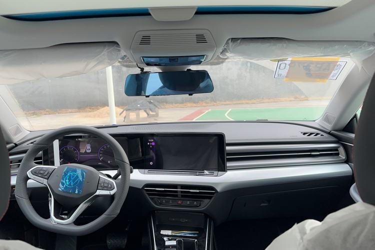 Used Volkswagen Lamando 2025 Lavida L 280TSI DSG Cool & Spicy Edition Interior 3