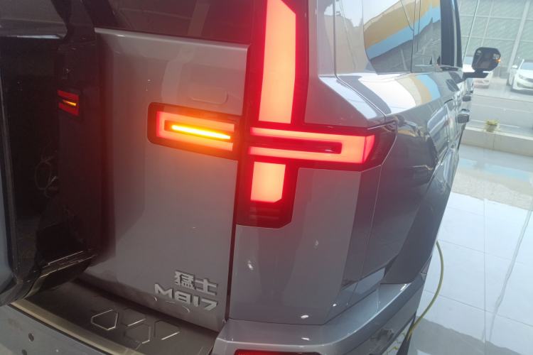 Used Brave warrior M817 2025 Model, Max
