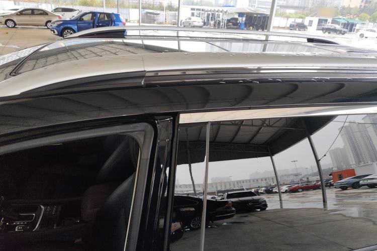 Used GAC Trumpchi GS8 2019 390T Two-Wheel Drive Luxury Smart Connectivity Version (7 Seats) Roof